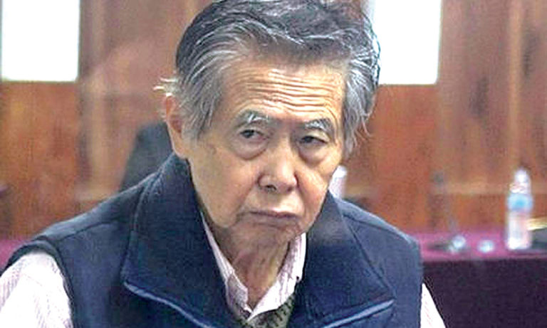 El Gobierno Peruano Decreta Tres Días De Duelo Por La Muerte De Fujimori