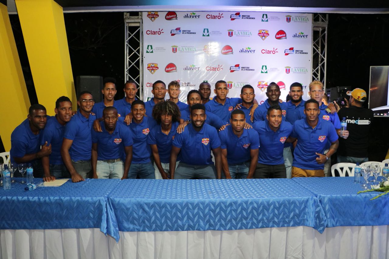 Jugadores del Atlético La Vega Real.