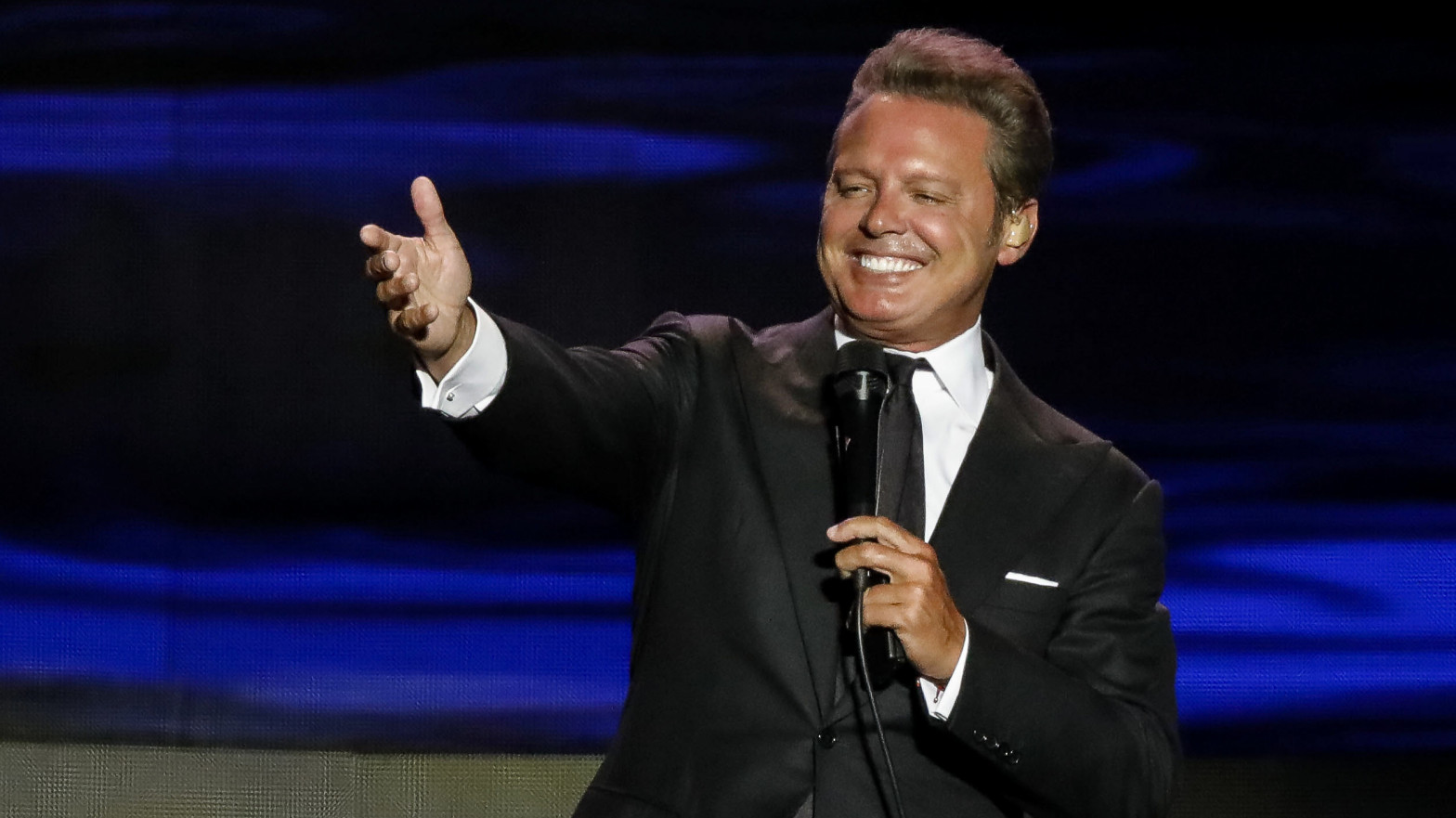 Luis Miguel fue operado de emergencia tras sufrir aparatoso accidente