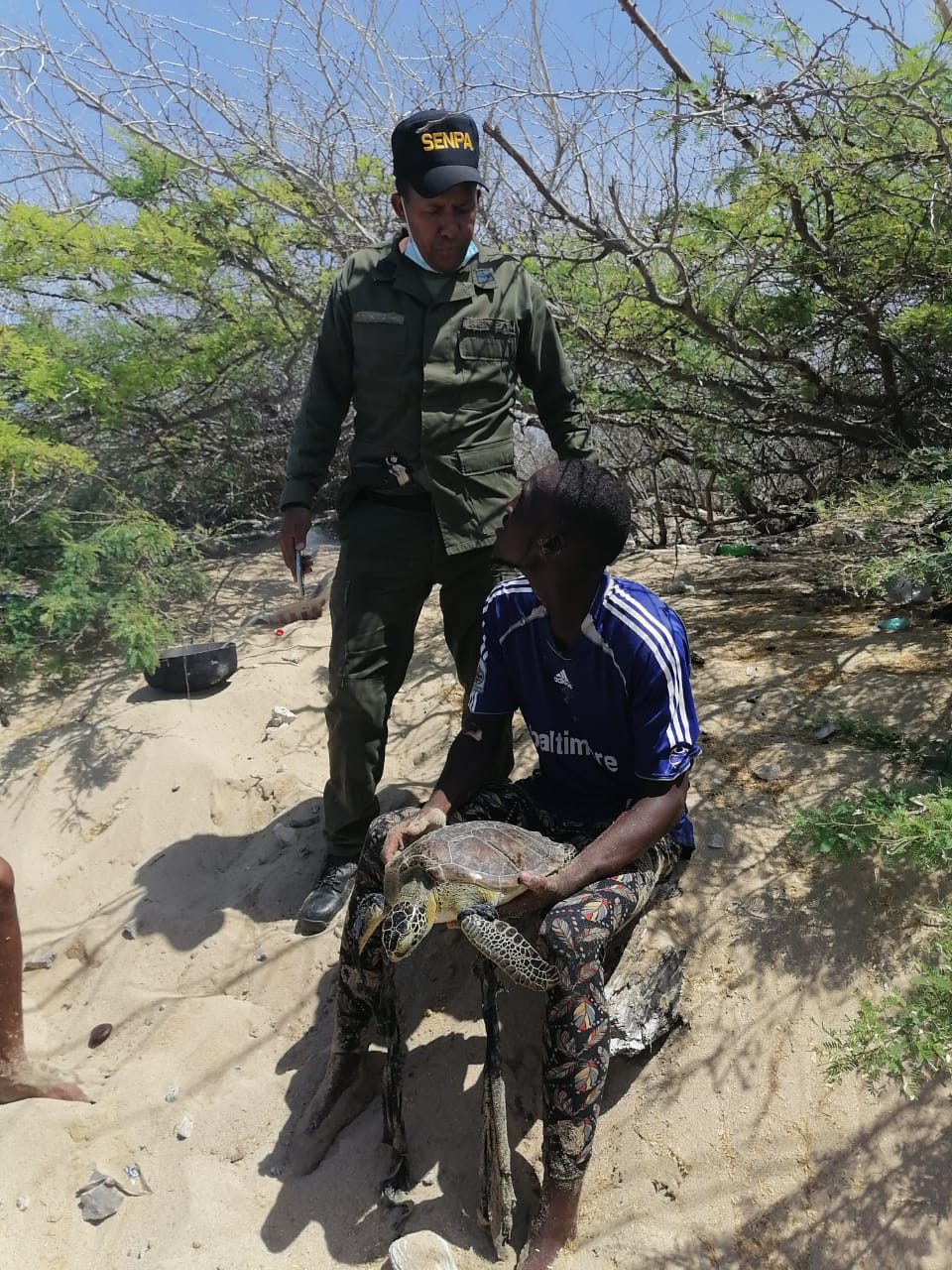 Prisión a haitianos sorprendidos pescando especies en veda