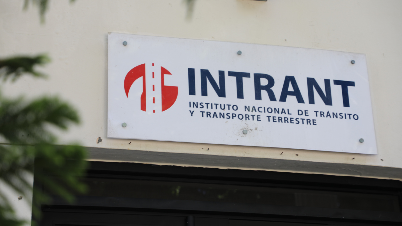 INTRANT informa rutas alternas por cierre de calle Rafael Augusto Sánchez