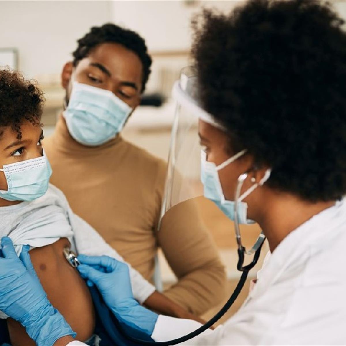  Infectóloga revela covid-19 puede causar en niños síndrome afecta el corazón Foto: Fuente externa