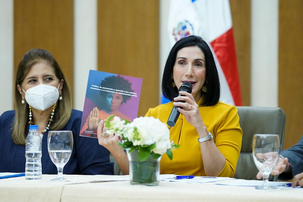 En el encuentro participaron, además de las instituciones que componen el Gabinete de Niñez y Adolescencia, las entidades internacionales Plan Internacional, World Vision y Unicef.