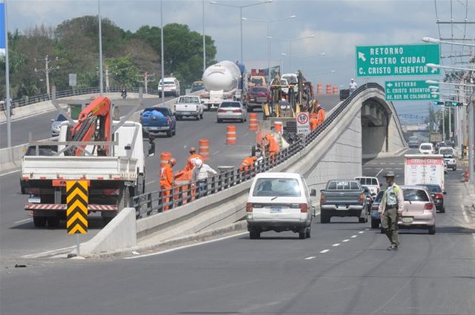 Obras Públicas anuncia cierre de pasos a desnivel en Santo Domingo